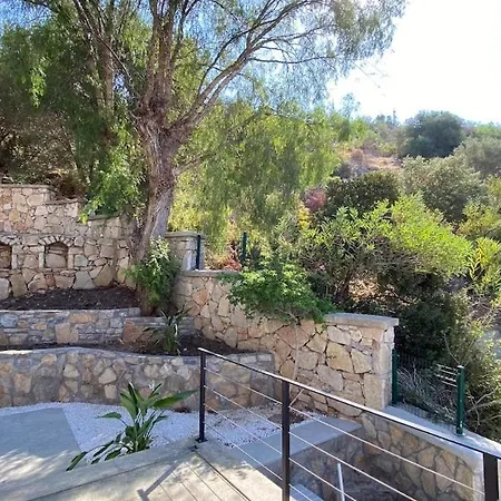 Villa Onya