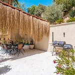 Onya Villa